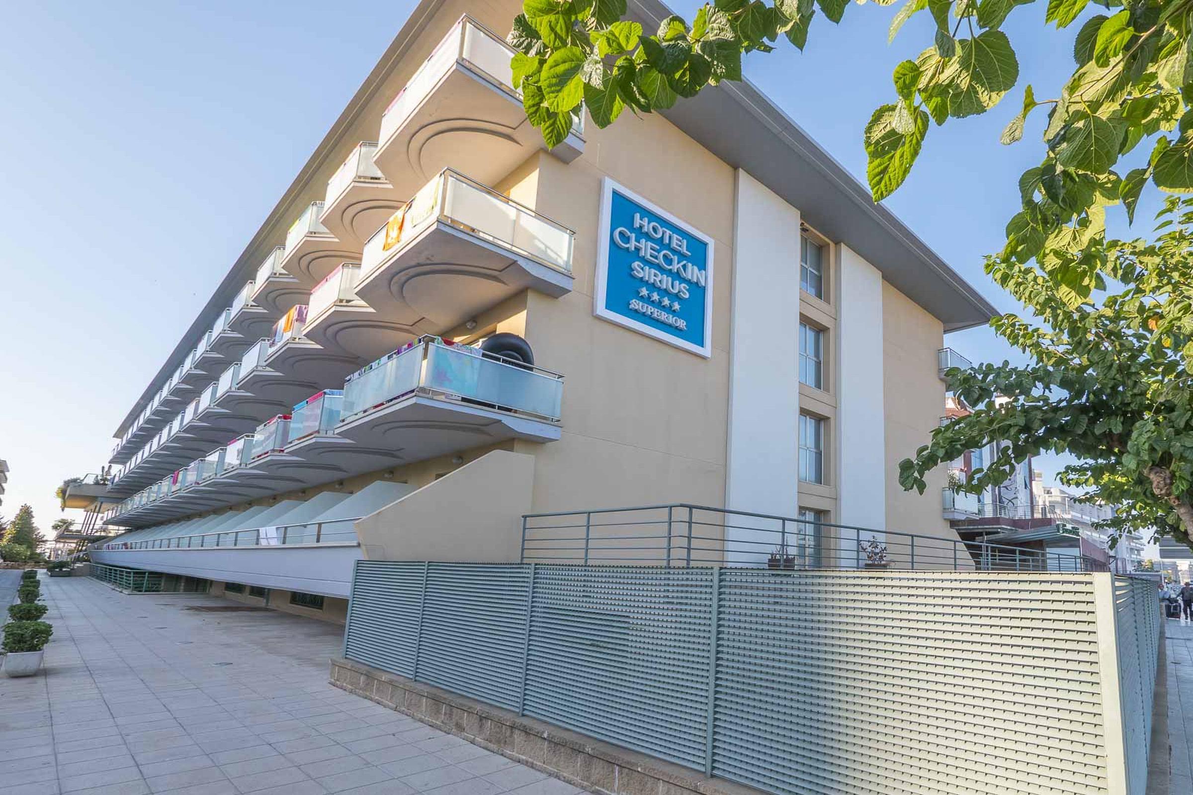 Отель Dwo Sirius - Adults Only Санта-Сусанна Экстерьер фото