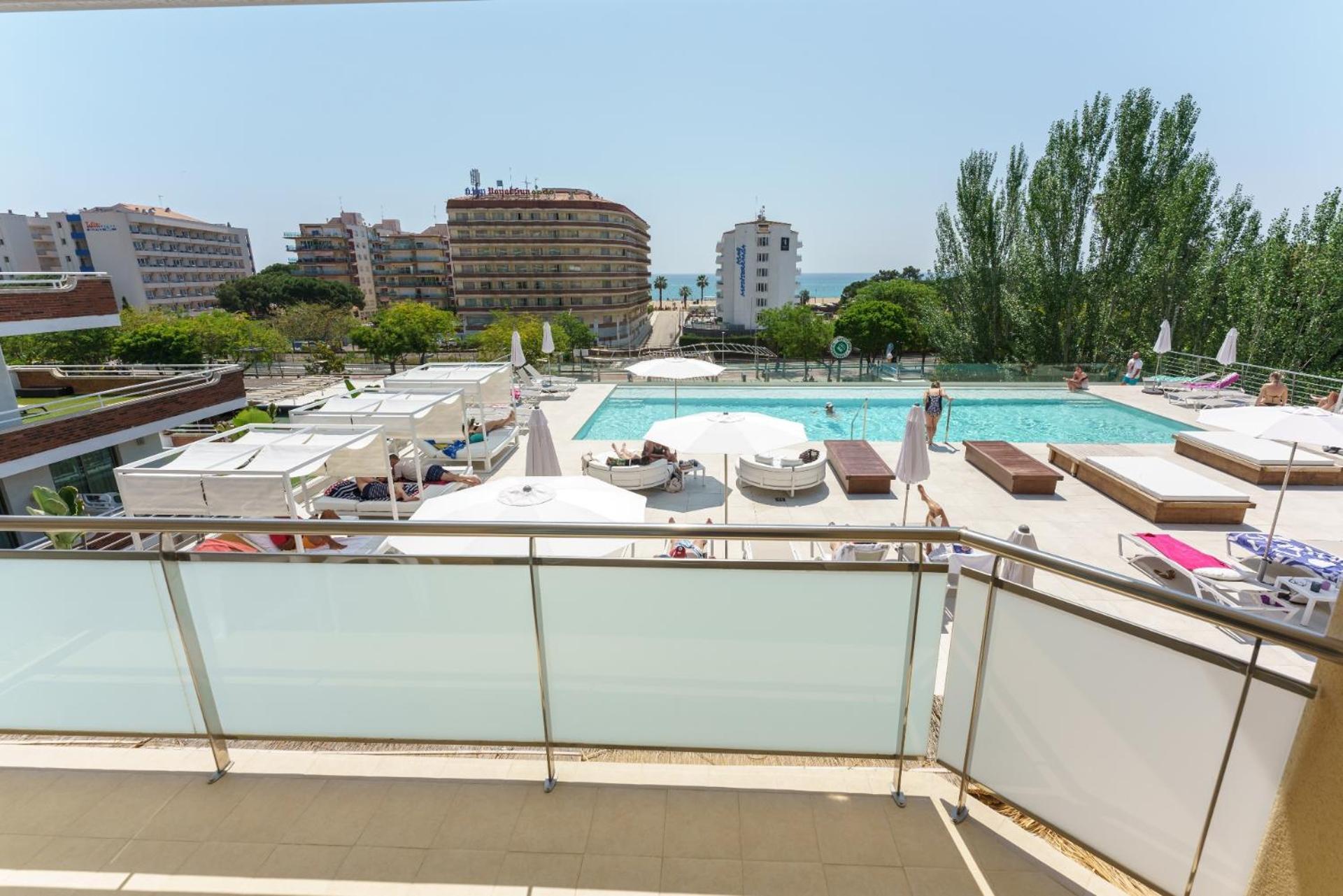 Отель Dwo Sirius - Adults Only Санта-Сусанна Экстерьер фото